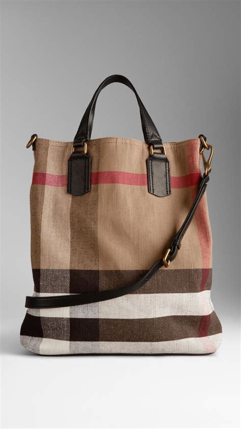 burberry medium giant check woven tote bag